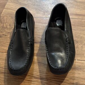 Elegant Black Leather Slip-On Loafers